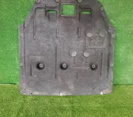 BMW X1 F48 F49 Engine splash shield/under tray 10487300