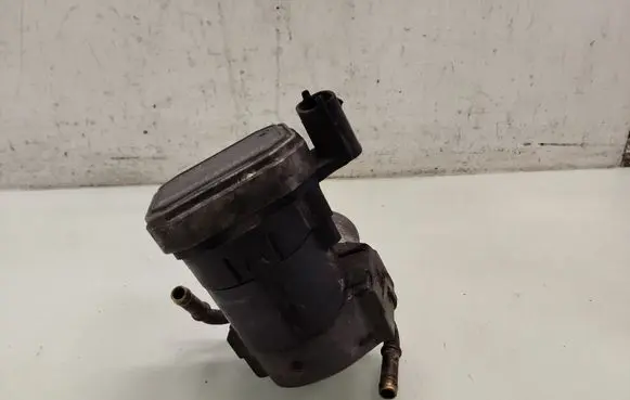Opel Signum EGR valve 102301