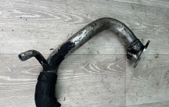 BMW 3 E92 E93 Coolant pipe/hose 7558523 7558523040
