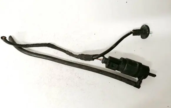 Mercedes-Benz E W211 Windscreen/windshield washer pump 3090179 30.90179