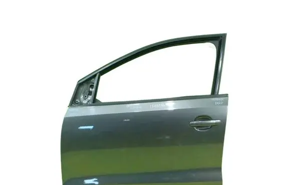 Volkswagen Polo V 6R Front door PRZOD LEWE