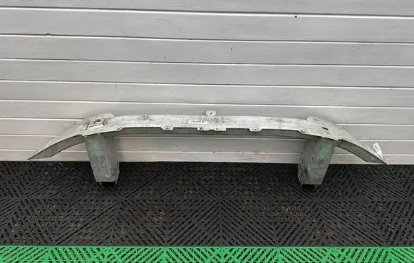 BMW 5 G30 G31 G38 Front bumper cross member 7385288