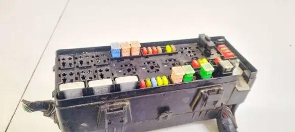 Chrysler 300 - 300C Fuse box set P04607172AD 16238W