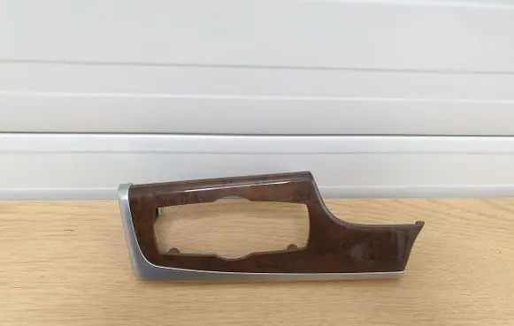 BMW 5 F10 F11 Dashboard glove box trim 9192947 EMBEIGE