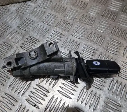 Volkswagen Golf IV Ignition lock 4B0905851B