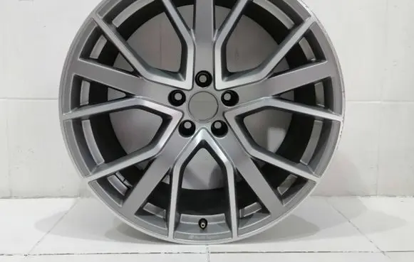 Audi A4 S4 B9 R20 alloy rim 8W0601025EG