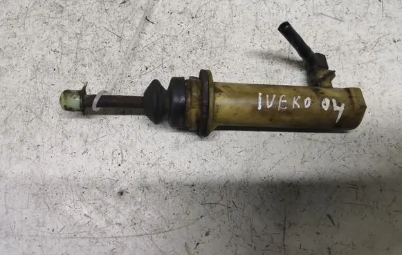 Iveco Daily 3rd gen Clutch master cylinder