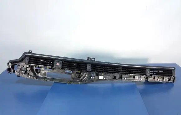 Audi A5 8T 8F Dashboard side air vent grill/cover trim 8W1820902D