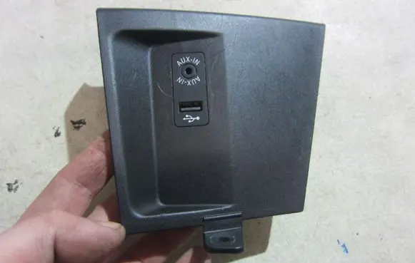 BMW X1 F48 F49 AUX in-socket connector 9292744