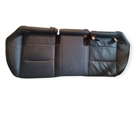 Subaru Outback (BS) Rear seat 