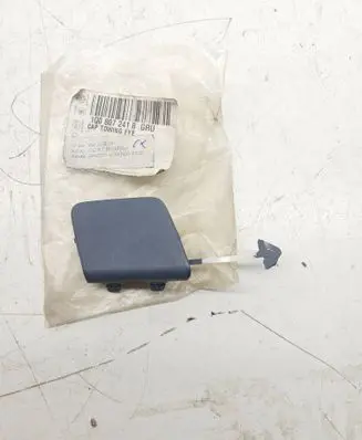 Volkswagen PASSAT B7 Front tow hook cap/cover 1Q0807241B