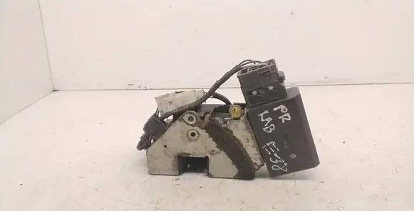 BMW 7 E38 Front door lock