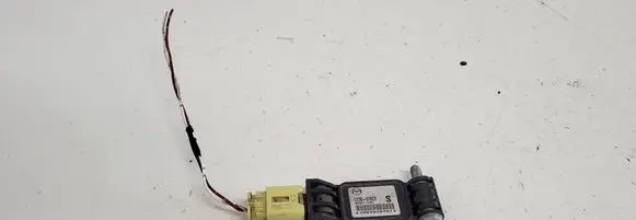 Mazda 5 Airbag deployment crash/impact sensor C23657KC0 W002T11781 128Y070747