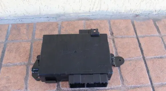 Volvo XC70 Seat control module 30739042