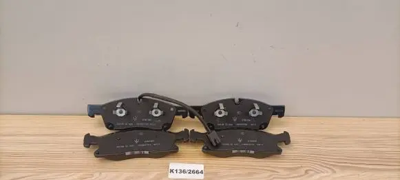 Maserati Levante Brake pads (front) 673011564
