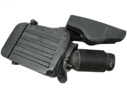 Volkswagen Golf VI Air filter box