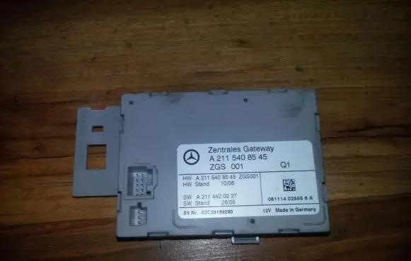 Mercedes-Benz E W211 Other control units/modules a2115408545