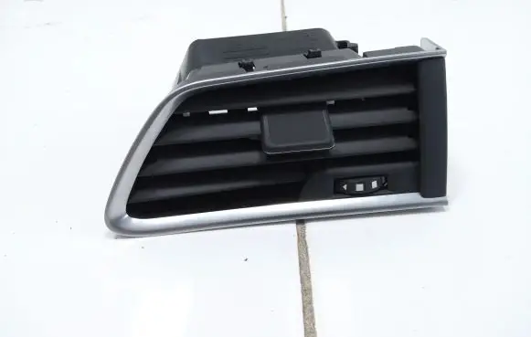 Peugeot 508 Dashboard side air vent grill/cover trim 9686445377
