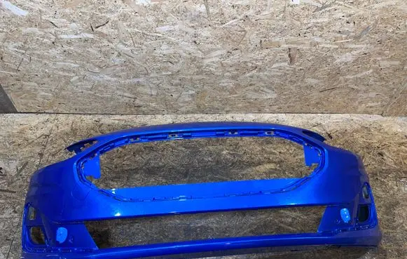 Ford Focus Front bumper NX7B-17C831-AA S2504T045-Z