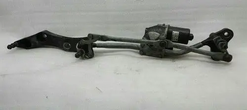 BMW 5 E60 E61 Front wiper linkage and motor 7179433