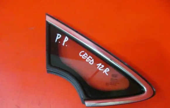 KIA Ceed Front triangle window/glass 43R000084