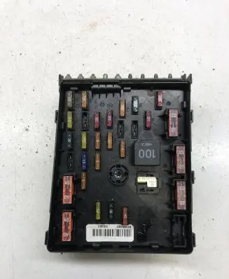 Volkswagen PASSAT B6 Fuse module 3C0937125 63592777