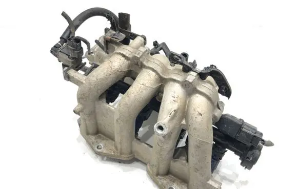 Hyundai i10 Intake manifold