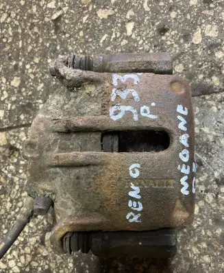 Renault Megane II Front brake caliper