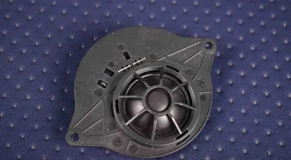 Audi A4 S4 B9 8W Panel speaker 8W0035399