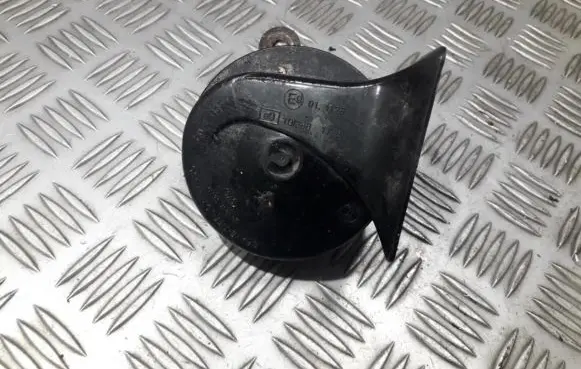 Ford Focus Horn signal e9703881128