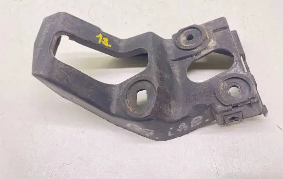 Audi A4 S4 B7 8E 8H Fender mounting bracket 8E0853922