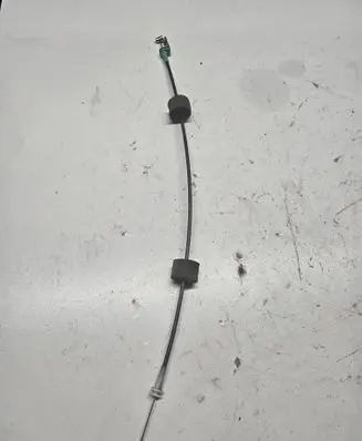 Ford Mondeo Mk III Rear door cable line 