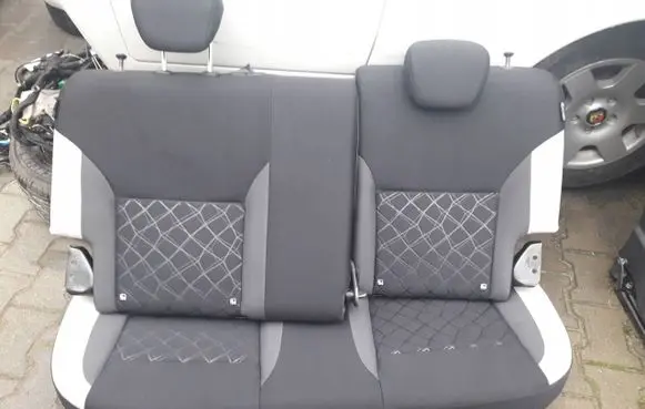 Nissan Micra K14 Second row seats 