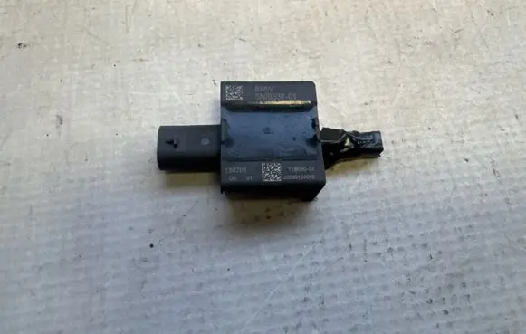 BMW 1 F40 Camera control unit module 11868033 130701 5A0BB3801
