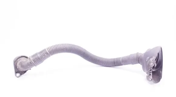 Ford Tourneo Custom Oil fill pipe 