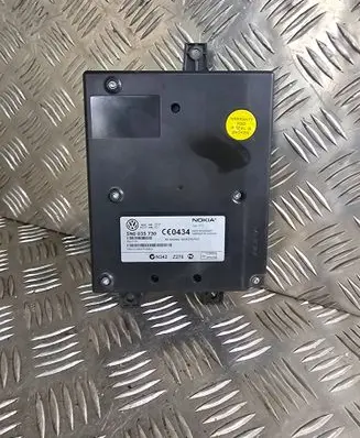 Volkswagen PASSAT B6 Bluetooth control unit module 5N0035730