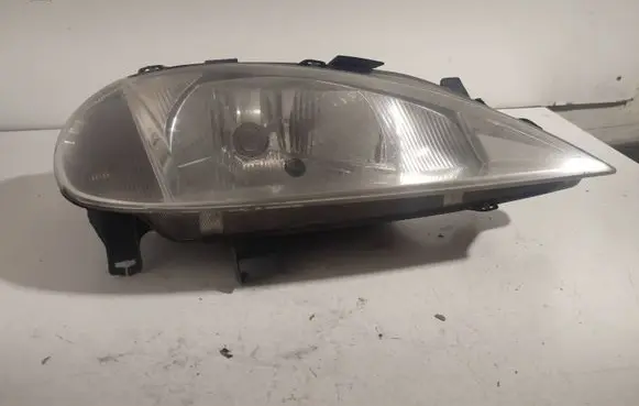 Renault Megane I Headlight/headlamp 7700427868D 67743580