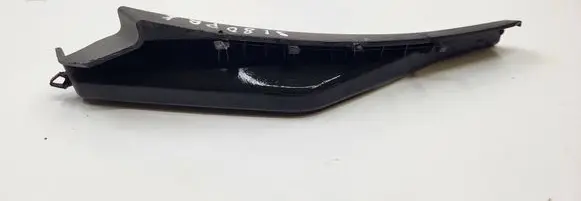 Nissan Leaf I (ZE0) Fender end trim 668953NF0A