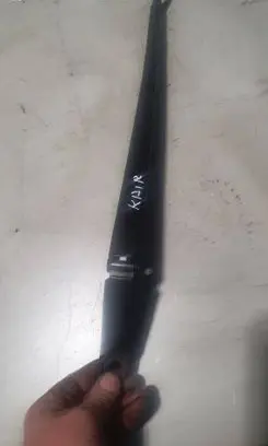 Toyota Auris E180 Front wiper blade arm