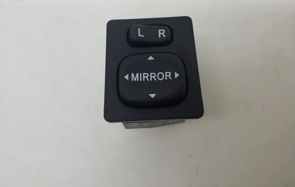 Toyota Corolla Verso AR10 Wing mirror switch 848700F010