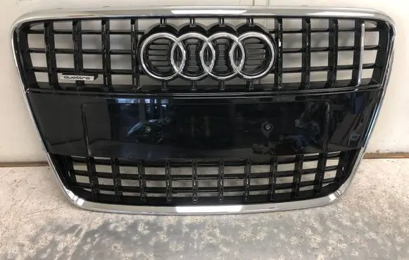 Audi Q7 4L Front bumper upper radiator grill 4L0853651GBILI 4L0853651G