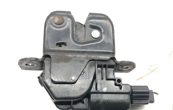 Dacia Duster II Tailgate exterior lock 
