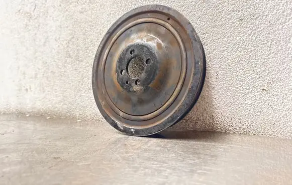 Opel Insignia A Crankshaft pulley 722554909