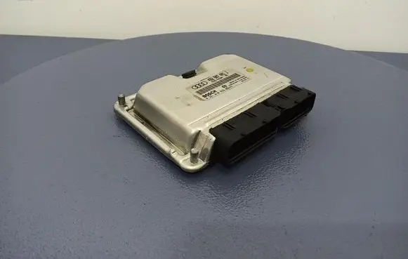 Audi A6 Allroad C5 Engine control unit/module ECU 4B2907401J