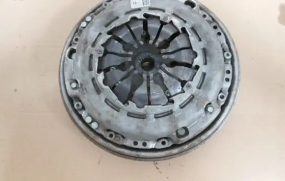 Nissan Qashqai Clutch set kit 302050418R