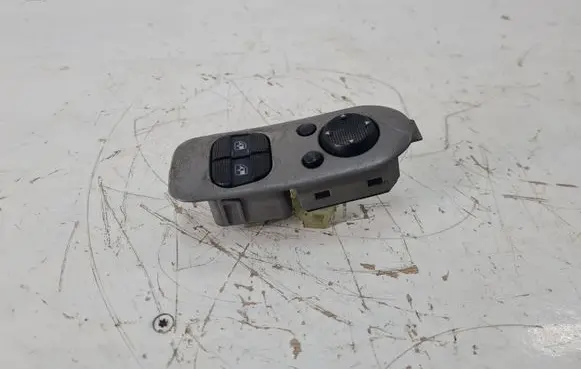 Seat Alhambra (Mk1) Electric window control switch