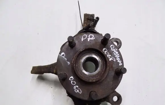 Nissan Qashqai Stub axle 