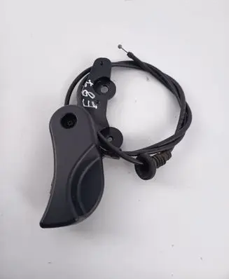 BMW 1 E81 E87 Engine bonnet (hood) release handle 7201904 9150273