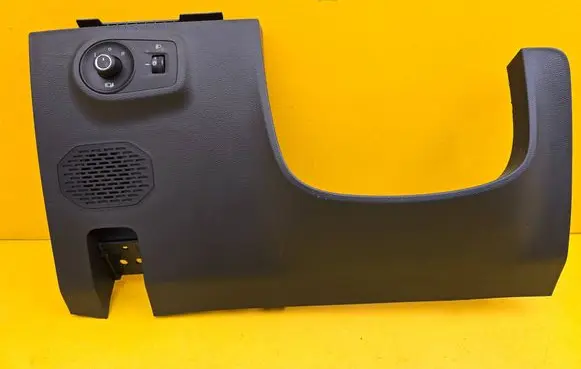 Audi e-tron Dashboard lower bottom trim panel 10904371 10003589 10221477