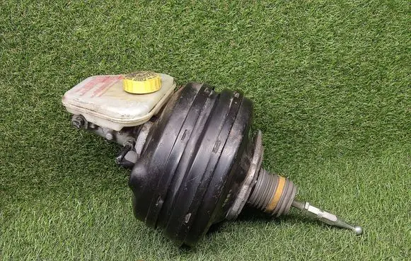 Audi A8 S8 D3 4E Brake booster 4E1612105E